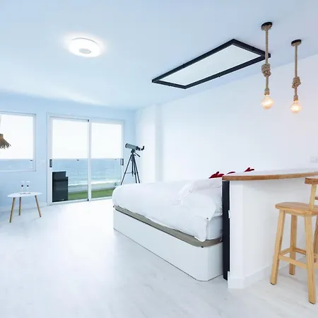 Apartment Home2book The Romantic Skyline Of